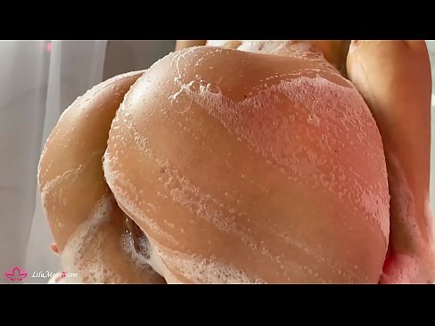 ❤️ Brunetta masturba la figa con il vibratore fino ad un intenso orgasmo sotto la doccia ☑ Porno fatto in casaal it.onlydesiporn.ru ️❤